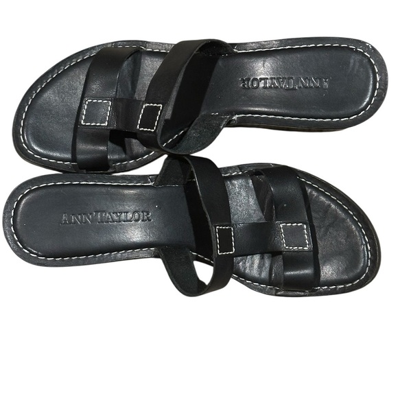 Ann Taylor Black Leather Sandals with Wide Straps - Picture 6 of 7